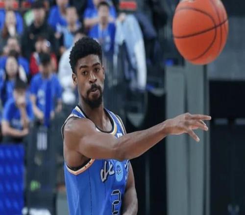 哈密尔顿再,战法拉利总,力争重振车,UED体育app下载,UED体育官网,UED体育官方网站,UED体育平台